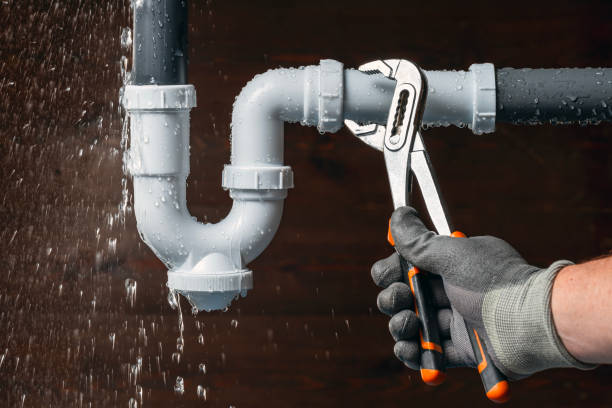 Professional Drain Cleaning technician working in Teachey, NC